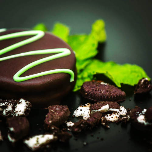 Robins-Confections-Mint-Oreo