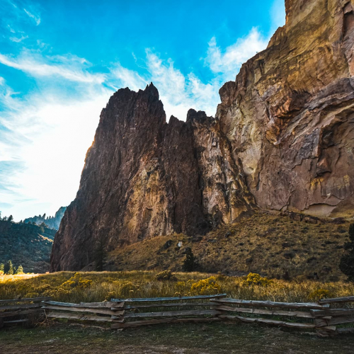 Smith-Rock-State-Park-Fence
