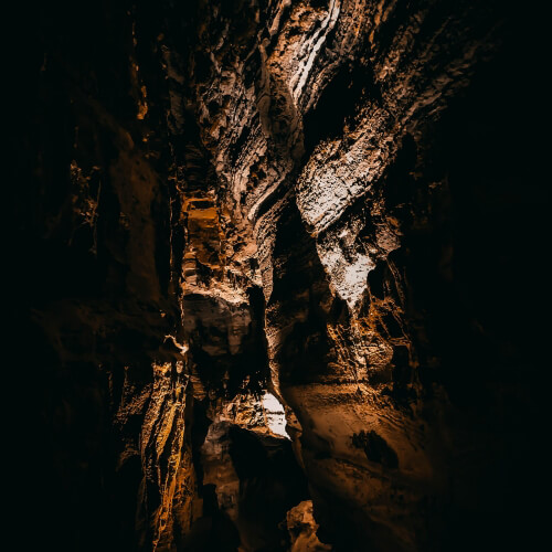 Wind-Caves-National-Park-Caves
